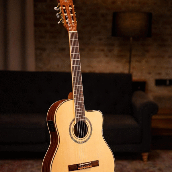 GUITARRA CLASICA ELECTROACÚSTICA – ORTEGA FAMILY SERIES PRO – RCE145NT – NATURAL - Imagen 5